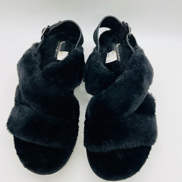 Koolaburra By UGG Black Faux Fur Criss Cross Strap Sandals Size 10 - Picture 11 of 15